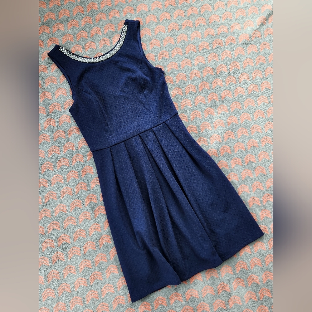 Navy Cocktail Dress Beaded Neckline with Back Bow Size Medium